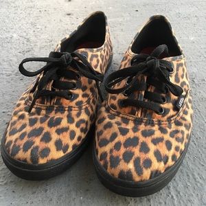Vans - Leopard Print - Size Womens 8